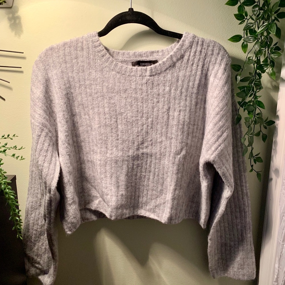 cropped grey sweater